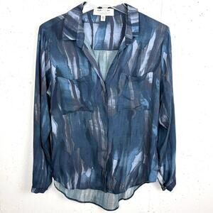 Anthropologie Cloth & Stone Watercolor Button Down Collared Shirt Blue Small